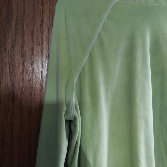 No Boundries NoBo Yellow Lime green Hustle Logo Womens Velvet Sweatshirt - Picture 4 of 7